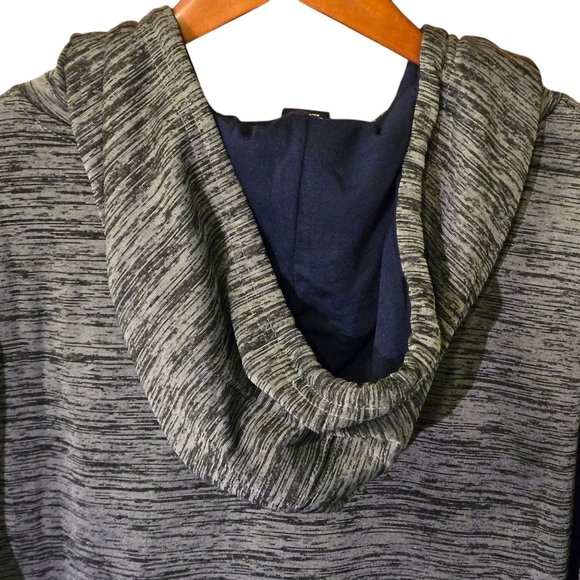 NFL Tennessee Titans Team Apparel Women XXL Mottled Gray/Silver Hoodie Sweatshrt - Picture 6 of 16